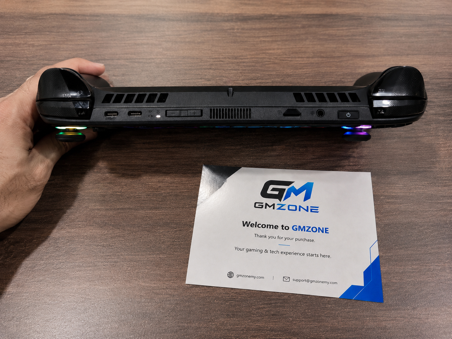 Asus Rog Xbox Ally X 1TB - Pre-Owned gallery thumbnail
